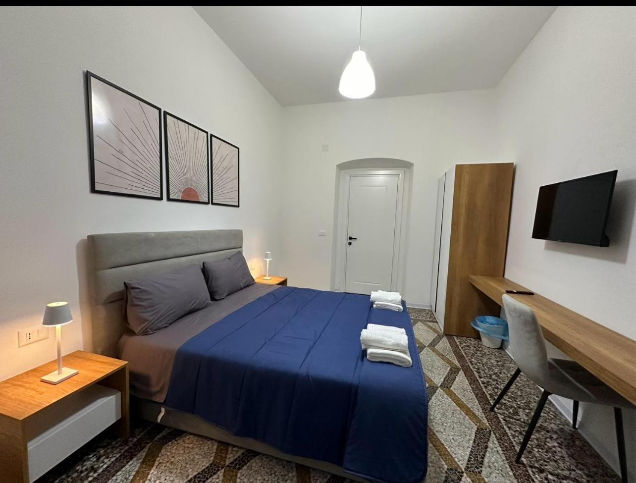 Mosaic Inn Genoa Ngoại thất bức ảnh